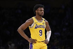 直播入口-评估布朗尼的首个G联盟赛季：表现已超预期 成为NBA轮换可以期待