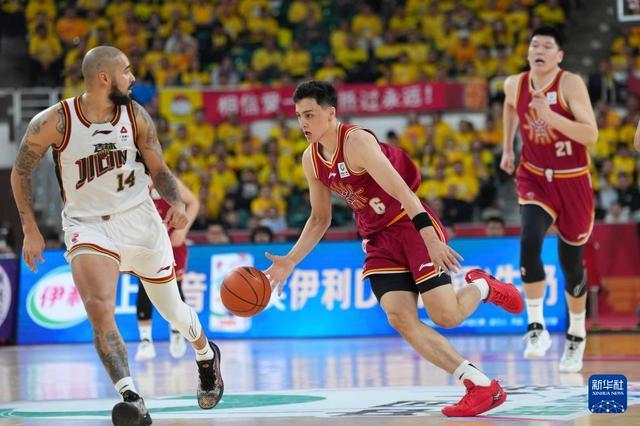 世界赛官网-CBA常规赛：山西汾酒胜吉林长白山恩都里